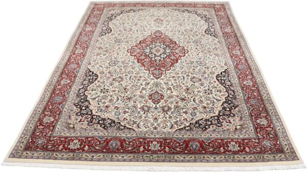 Isfahan Perserteppich 172 × 247 cm, Schurwolle-Seide, handgeknüpft