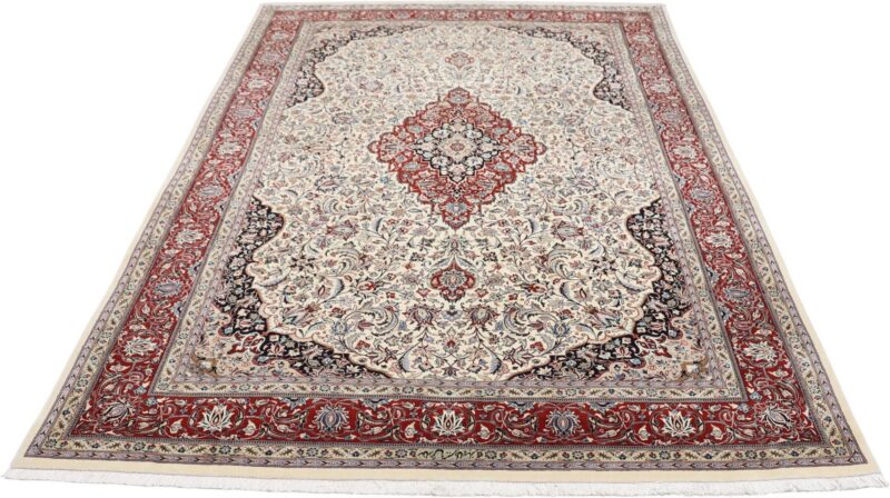 Isfahan Perserteppich 172 × 247 cm, Schurwolle-Seide, handgeknüpft