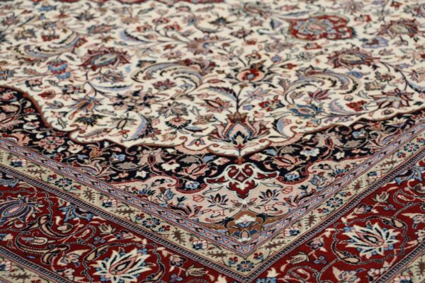 Isfahan Perserteppich 172 × 247 cm, Schurwolle-Seide, handgeknüpft