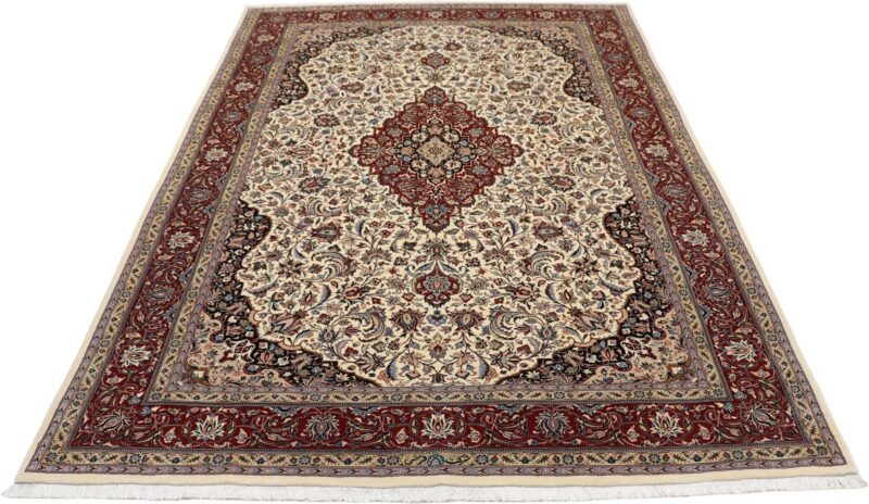Isfahan Perserteppich 172 × 247 cm, Schurwolle-Seide, handgeknüpft