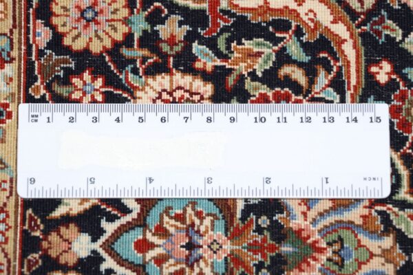 Isfahan Perserteppich 172 × 267 cm, Schurwolle-Seide, handgeknüpft