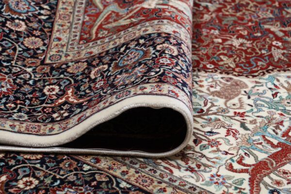 Isfahan Perserteppich 172 × 267 cm, Schurwolle-Seide, handgeknüpft