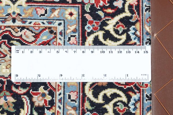 perserteppich-isfahan-78-x-127-cm-schurwolle-seide-handgeknupft-19.jpg Isfahan Perserteppich 78 × 127 cm, Schurwolle-Seide, handgeknüpft