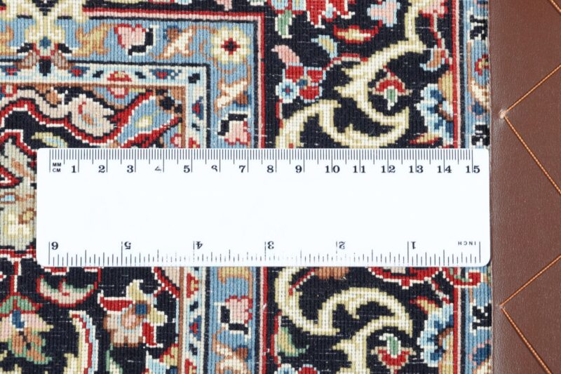 perserteppich-isfahan-78-x-127-cm-schurwolle-seide-handgeknupft-19.jpg Isfahan Perserteppich 78 × 127 cm, Schurwolle-Seide, handgeknüpft