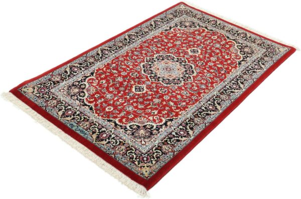 perserteppich-isfahan-82-x-128-cm-schurwolle-seide-handgeknupft-12.jpg Isfahan Perserteppich 82 × 128 cm, Schurwolle Seide, handgeknüpft