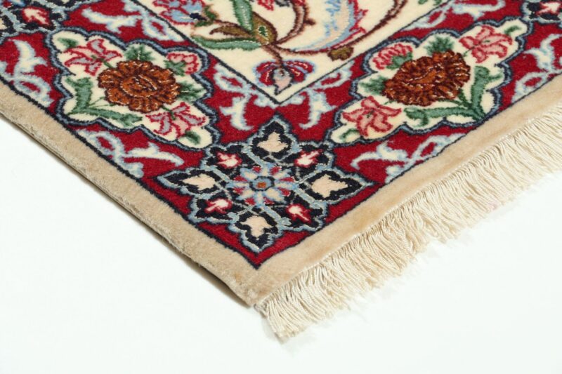 perserteppich-isfahan-83-x-117-cm-schurwolle-seide-handgeknupft-14.jpg Isfahan Perserteppich 83 × 117 cm, Schurwolle-Seide, handgeknüpft