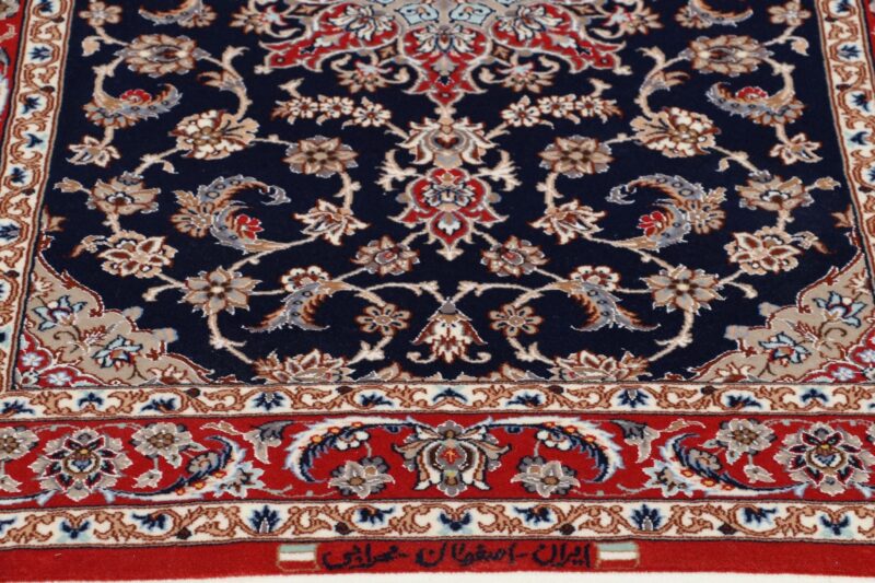 perserteppich-isfahan-85-x-217-cm-schurwolle-seide-handgeknupft-18.jpg Isfahan Perserteppich 85 × 217 cm, Schurwolle-Seide, handgeknüpft