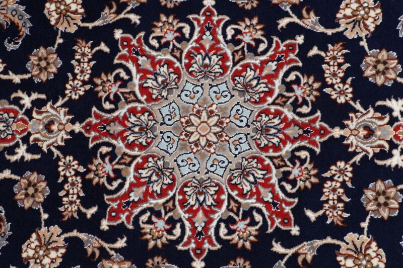 perserteppich-isfahan-85-x-217-cm-schurwolle-seide-handgeknupft-19.jpg Isfahan Perserteppich 85 × 217 cm, Schurwolle-Seide, handgeknüpft