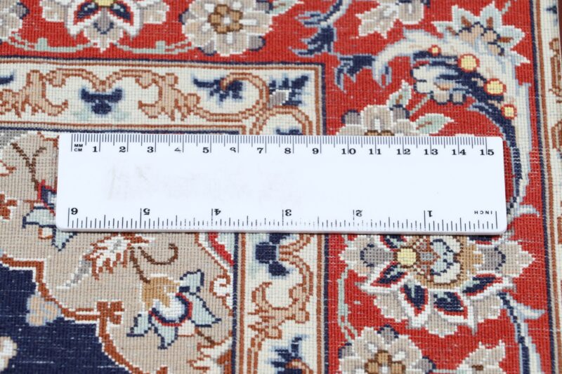 perserteppich-isfahan-85-x-217-cm-schurwolle-seide-handgeknupft-22.jpg Isfahan Perserteppich 85 × 217 cm, Schurwolle-Seide, handgeknüpft