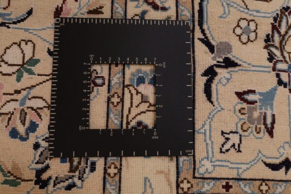 Nain Perserteppich 353 × 249 cm, Schurwolle & Seide, handgeknüpft — Ansicht 16