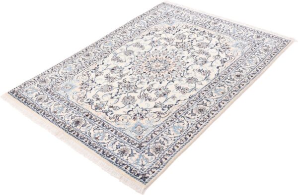 Nain Perserteppich 148 × 205 cm, Schurwolle und Seide, handgeknüpft