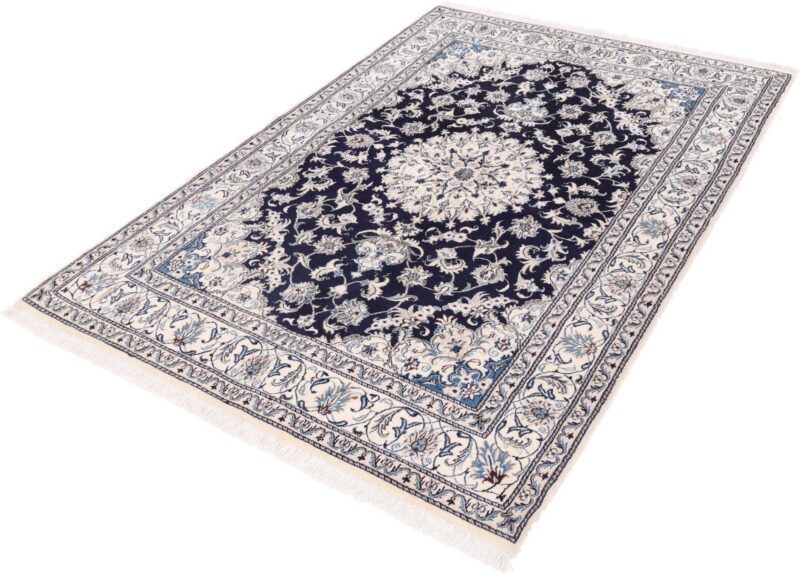 Nain Perserteppich 171 × 258 cm, Schurwolle und Seide, handgeknüpft