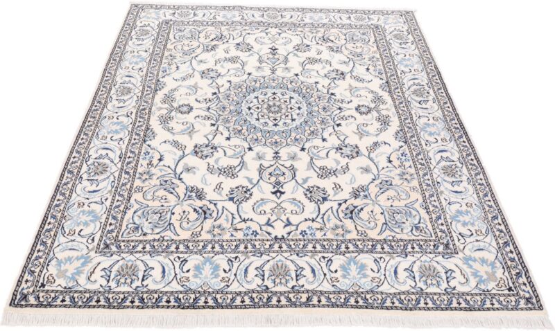 perserteppich-nain-190-x-242-cm-schurwolle-und-seide-handgeknupft-14.jpg Nain Perserteppich 190 × 242 cm, Schurwolle und Seide, handgeknüpft