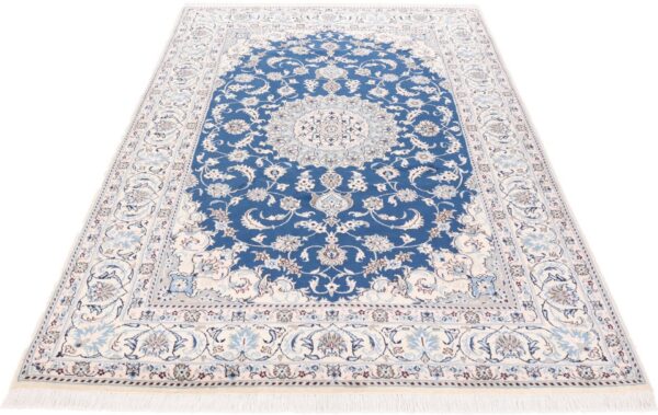 Nain Perserteppich 202 × 304 cm, Schurwolle und Seide, handgeknüpft