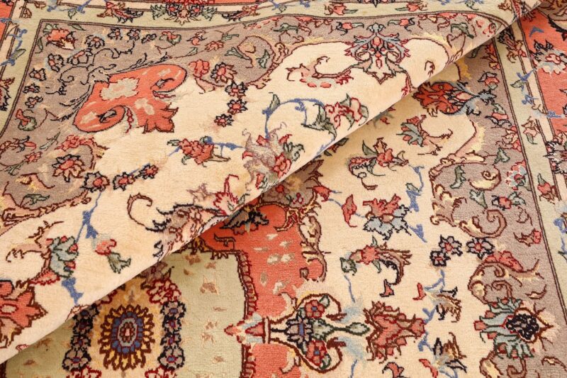 perserteppich-tabriz-195-x-270-cm-schurwolle-seide-handgeknupft-7.jpg Täbriz Perserteppich 195 × 270 cm, Schurwolle-Seide, handgeknüpft