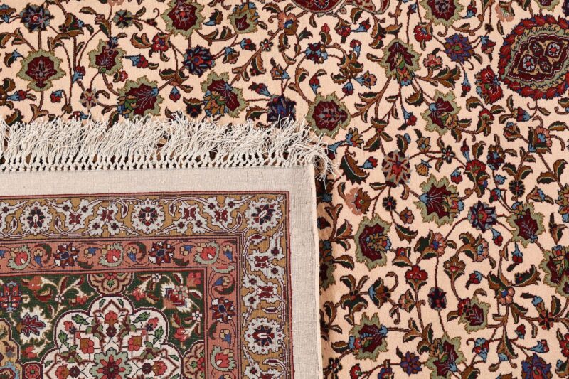 perserteppich-tabriz-297-x-388-cm-schurwolle-seide-handgeknupft-6.jpg Täbriz Perserteppich 297 × 388 cm, Schurwolle-Seide, handgeknüpft